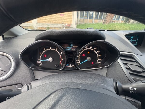 FORD FIESTA 1.4 TITANIUM BENZINA/GPL CASA MADRE - immagine 14