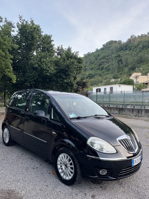 LANCIA MUSA 1.4 ECOCHIC 8V BENZINA /GPL Casa madre - immagine 3