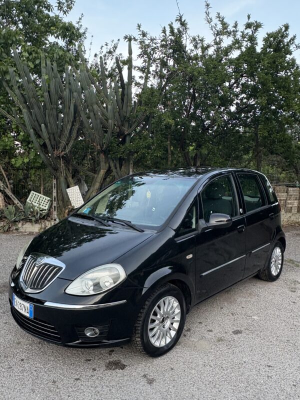LANCIA MUSA 1.4 ECOCHIC 8V BENZINA /GPL Casa madre - immagine 2